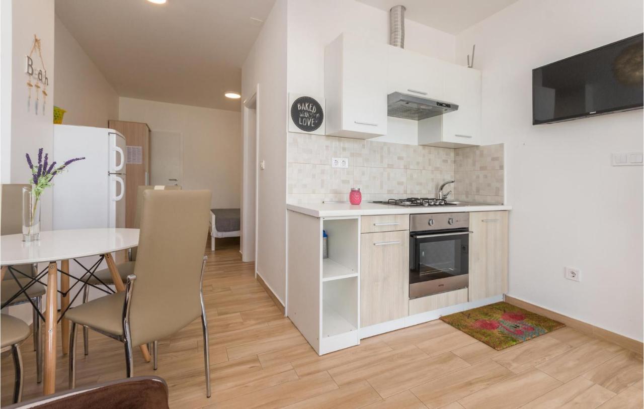 Apartments In Turanj, 20M From The Beach Sukošan Buitenkant foto