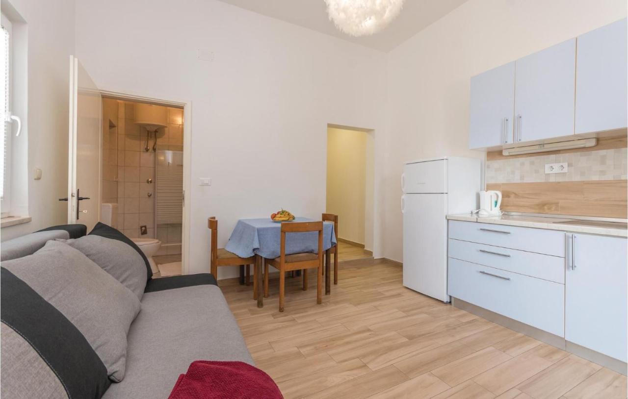 Apartments In Turanj, 20M From The Beach Sukošan Buitenkant foto